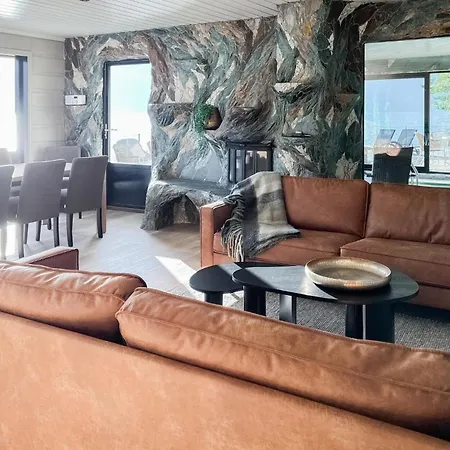 Raaen Hytteutleige Holiday home Utne