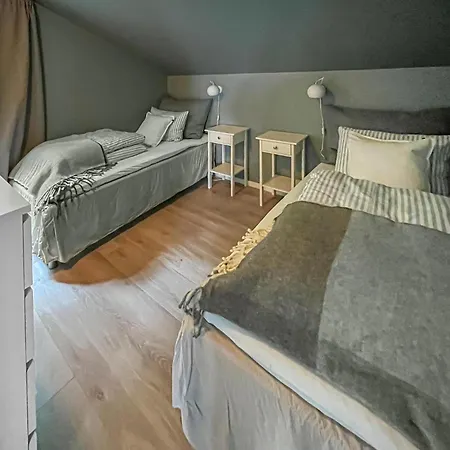 Σπίτι διακοπών Raaen Hytteutleige Utne