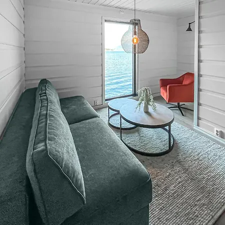 Raaen Hytteutleige Σπίτι διακοπών *