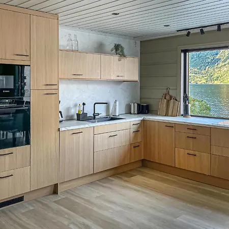 Holiday Raaen Hytteutleige V *