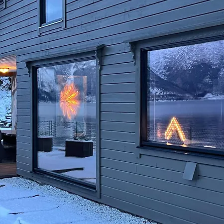 Holiday Raaen Hytteutleige V * Utne